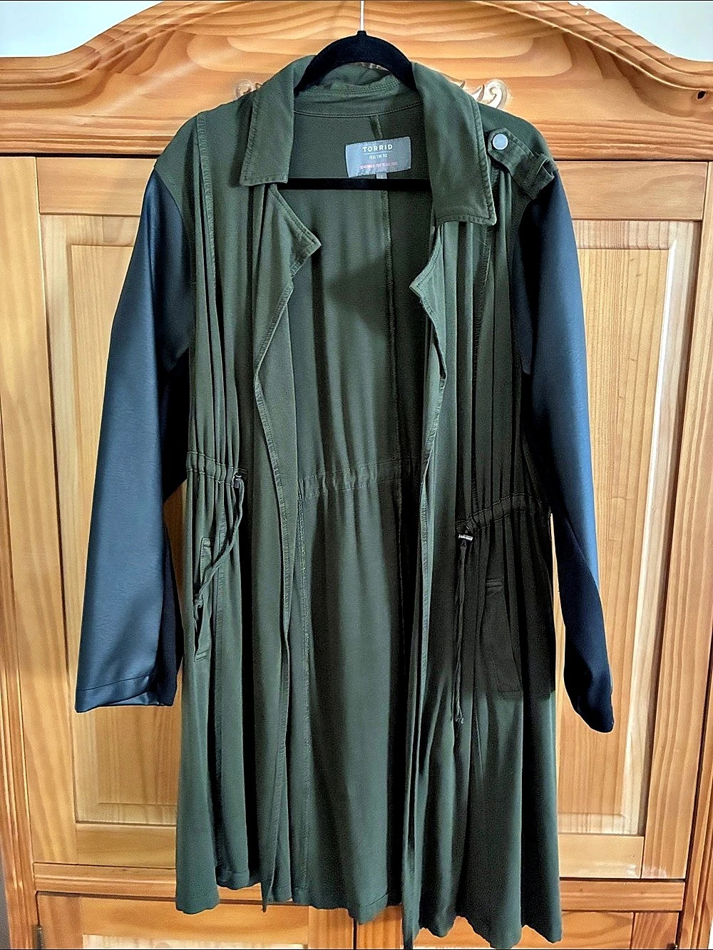 Torrid Long Utility Jacket in Green & Black Like New